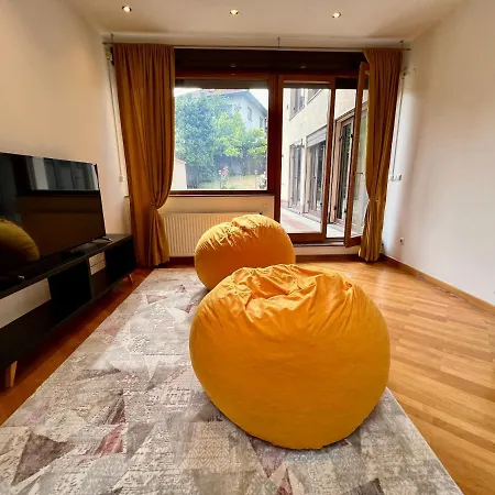 Villa Lucis