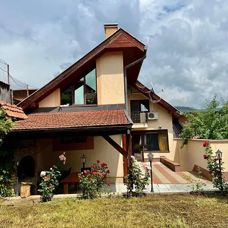 Lucis Villa *
